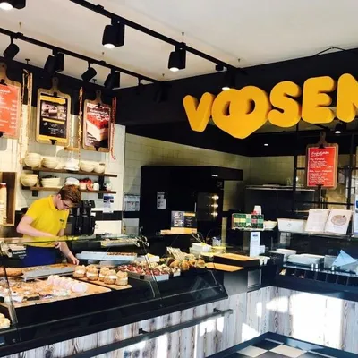 3D-Logo für Bäckerei Voosen aus CNC-gefrästem Hartschaum